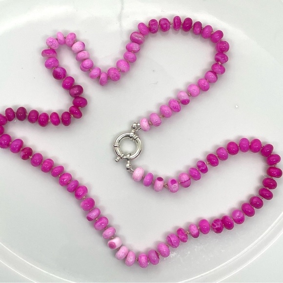 Hot Pink Opals Hand Knotted Light Pink Silk With 925 Sterling Silver Clasp. 21” - Picture 3 of 11